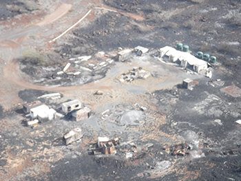 BURNED FACILITIES (PHOTO KAHOʻOLAWE ISLAND RESTORATION COMMISSION).