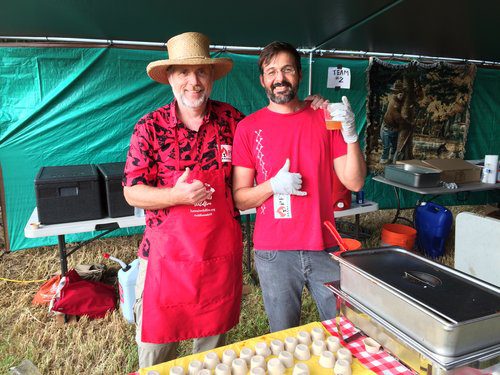 JB AND CLAY TRAUERNICHT REPRESENT PFX AT THE 2018 HAWAII WILDFIRE CHILI COOK-OFF. PHOTO: JB FRIDAY.

