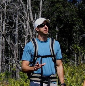 Creighton Teaching in The Field. Photo: Creighton Litton.